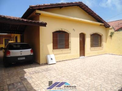 Casa para venda em Peruíbe